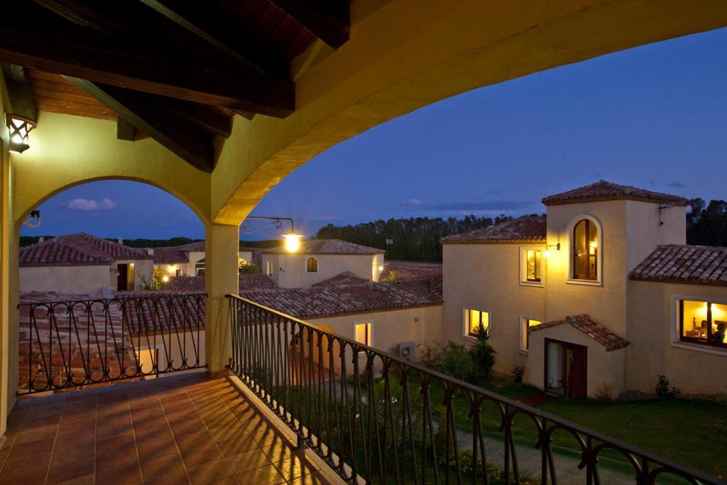 Cala Luas Resort 카데두 외부 사진