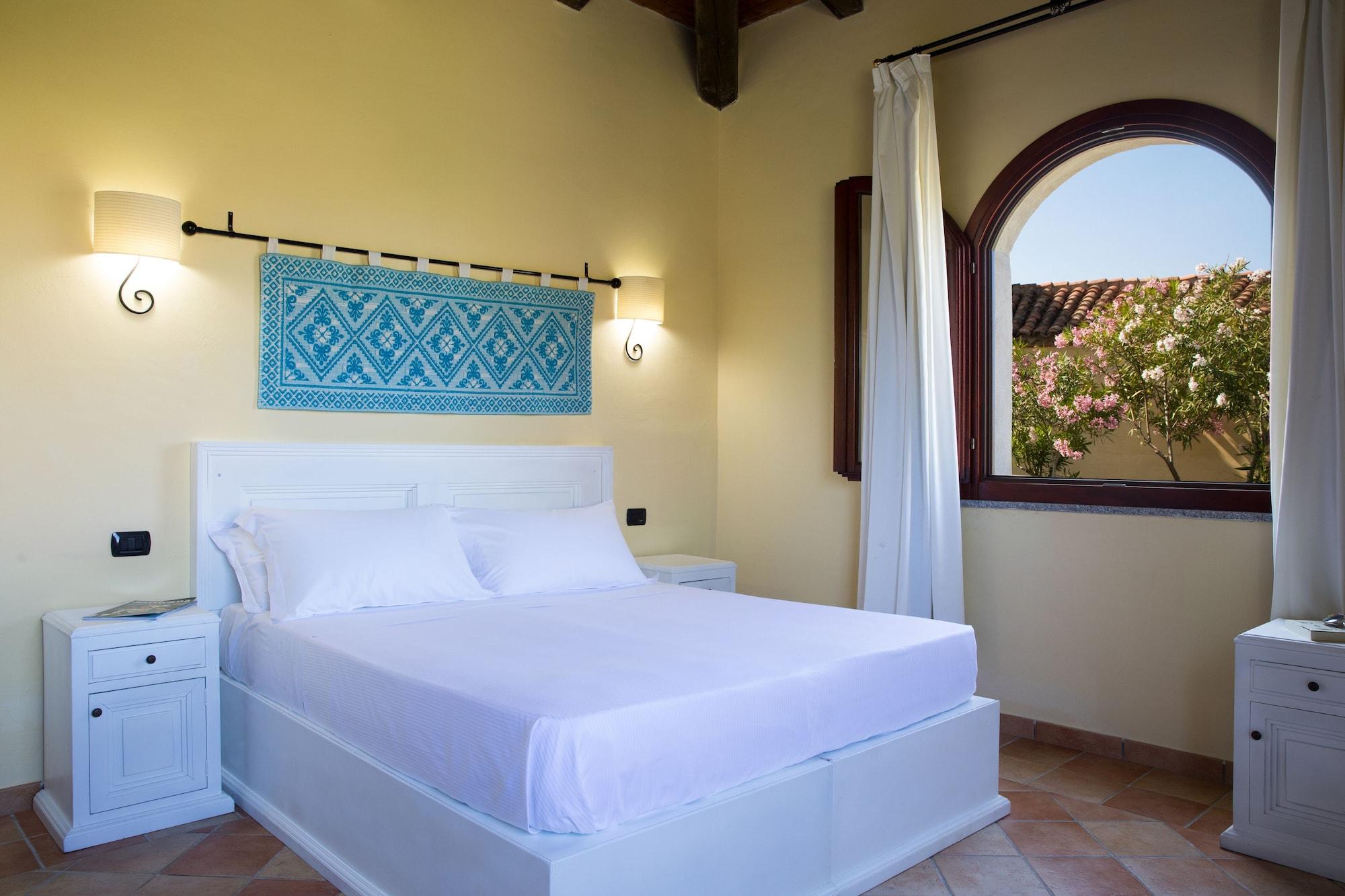 Cala Luas Resort 카데두 외부 사진
