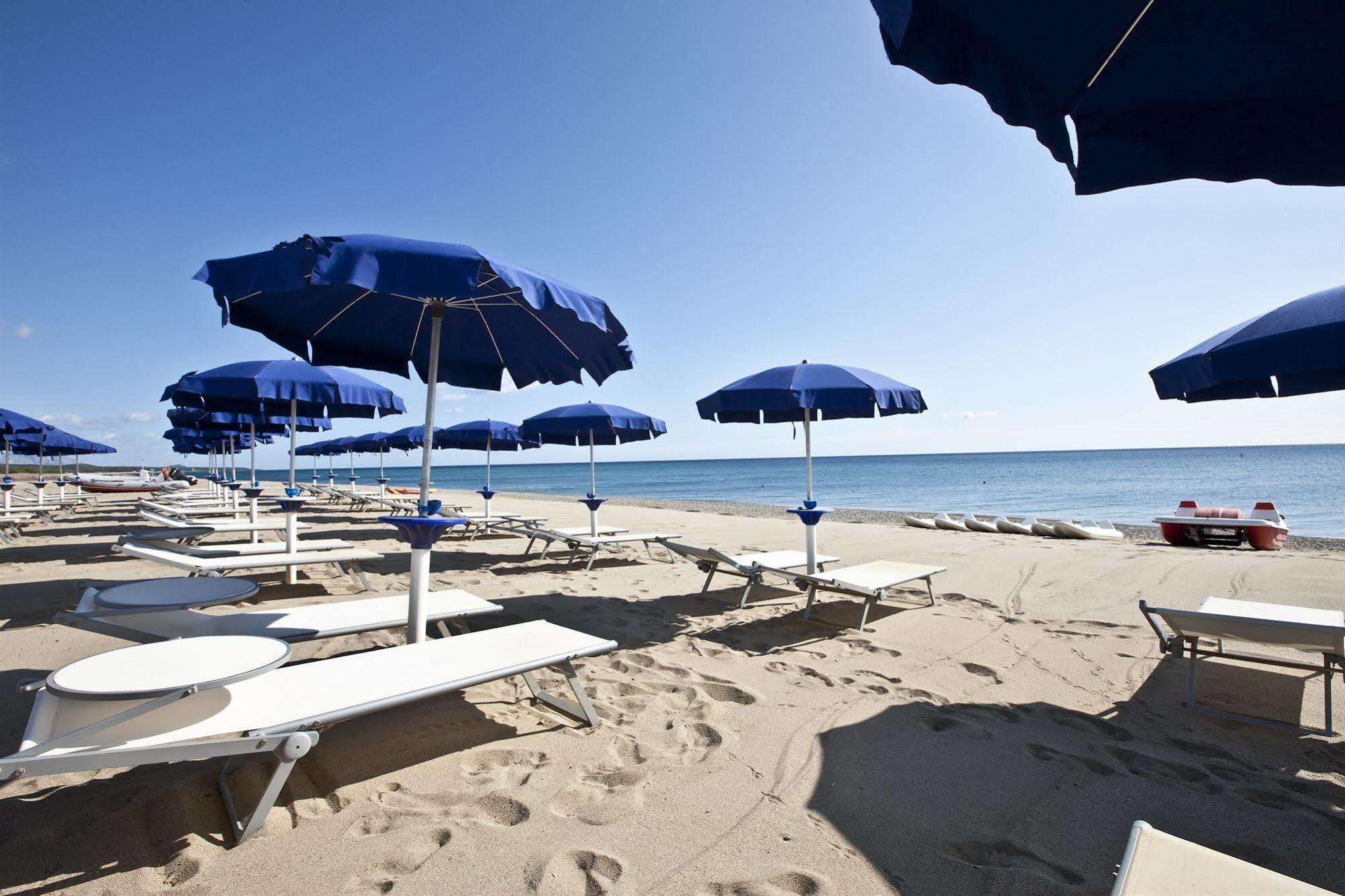 Cala Luas Resort 카데두 외부 사진